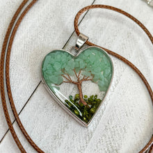 Load image into Gallery viewer, Let Love Grow Necklace