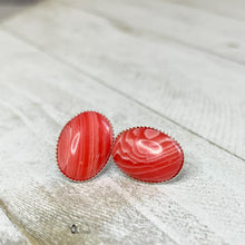 Load image into Gallery viewer, Strawberries & Cream