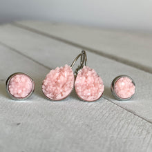 Load image into Gallery viewer, Carnation