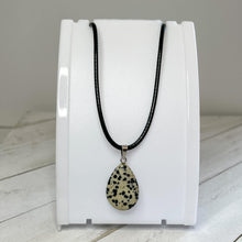 Load image into Gallery viewer, DeVille Necklace