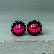 Load image into Gallery viewer, Deadly Kiss