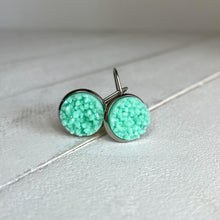 Load image into Gallery viewer, Mint Julep