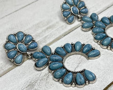 Load image into Gallery viewer, Navajo Wedding