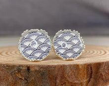 Load image into Gallery viewer, Calm Waves