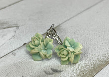 Load image into Gallery viewer, Vintage Bouquet