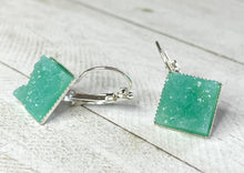 Load image into Gallery viewer, Tiffany