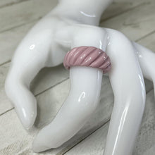 Load image into Gallery viewer, Twisted Sister Ring