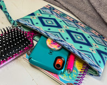 Load image into Gallery viewer, Easy Breezy Wristlet