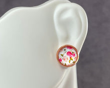 Load image into Gallery viewer, Bed of Roses