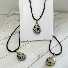 Load image into Gallery viewer, DeVille Necklace