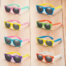 Load image into Gallery viewer, Mix It Up Kid&#39;s Sunnies
