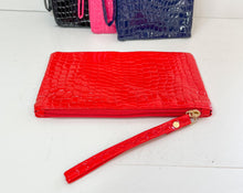 Load image into Gallery viewer, Crocodile Rock Wristlet
