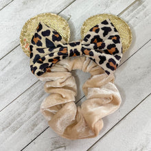 Load image into Gallery viewer, Minnie Leopard Scrunchie
