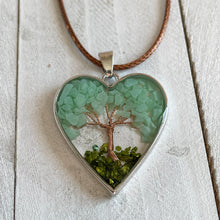 Load image into Gallery viewer, Let Love Grow Necklace
