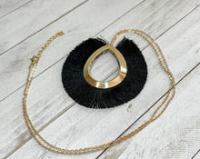 Load image into Gallery viewer, Boho Flair Necklace
