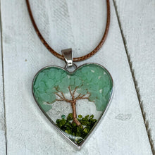 Load image into Gallery viewer, Let Love Grow Necklace
