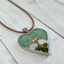 Load image into Gallery viewer, Let Love Grow Necklace
