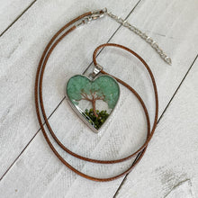 Load image into Gallery viewer, Let Love Grow Necklace
