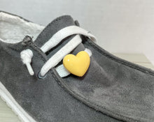 Load image into Gallery viewer, Spread Love-Shoe Charm Set
