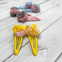 Load image into Gallery viewer, Circus Lace Clip Set
